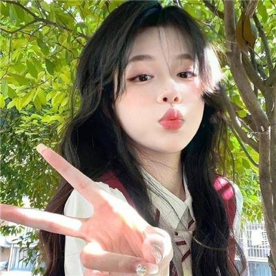 好女三头瞒